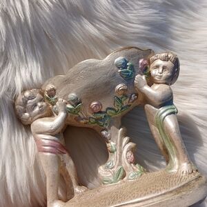 Cherub Cherubim Vintage Chalkware Pedestal Trinket Soap Dish Cherubs Pastel vtg